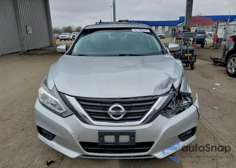 2016 Nissan Altima 2.5 from USA, damaged, VIN 1N4AL3APXGC120735